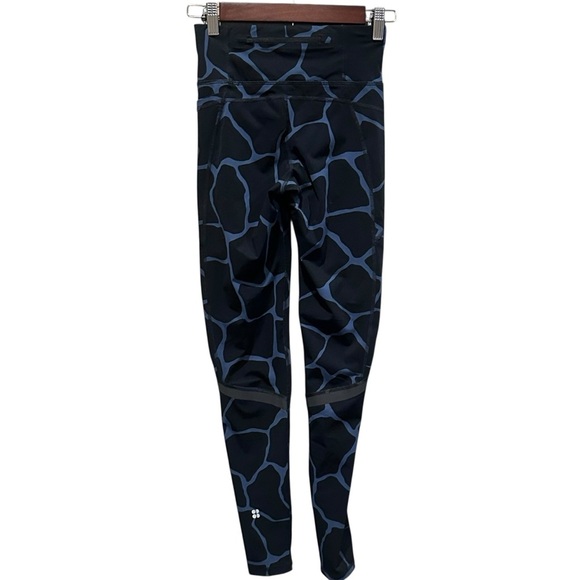Sweaty Betty Zero Gravity 7/8 Length Blue Animal Fragment Leggings (XS/BNWOT) - Picture 5 of 10